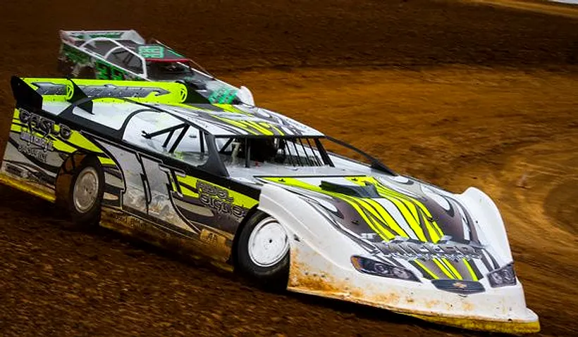 Limited late models battling at Path Valley Speedway